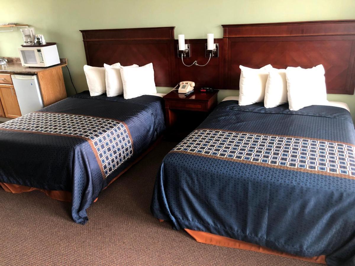 Perth Plaza Inn & Suites Ngoại thất bức ảnh