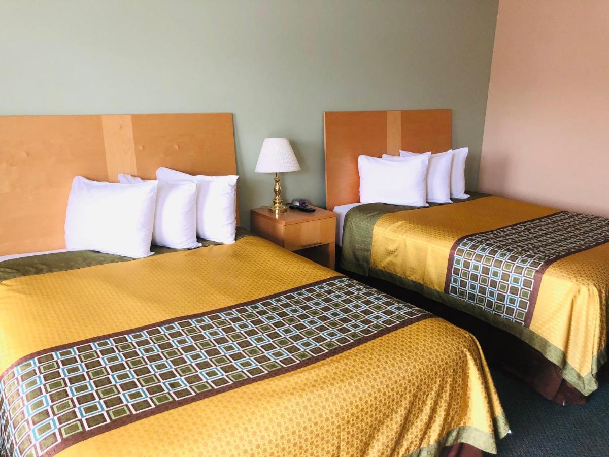 Perth Plaza Inn & Suites Ngoại thất bức ảnh