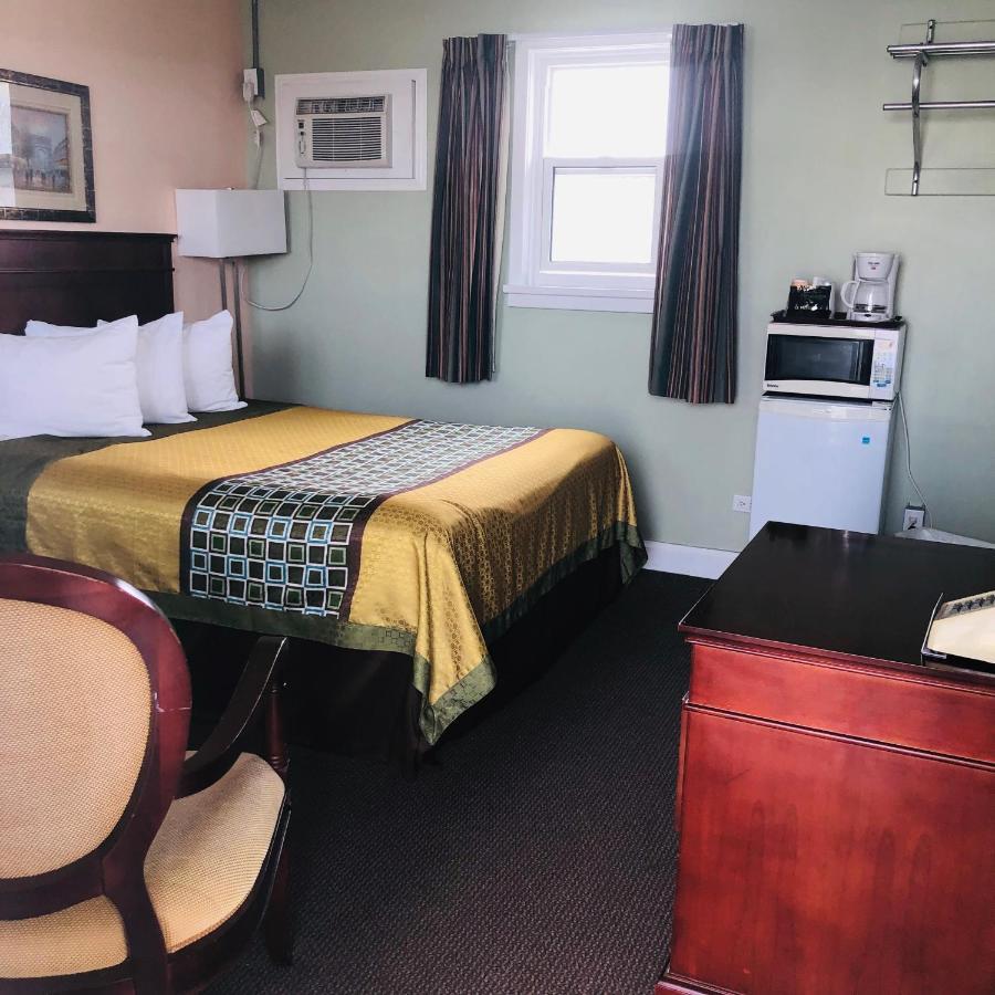 Perth Plaza Inn & Suites Ngoại thất bức ảnh