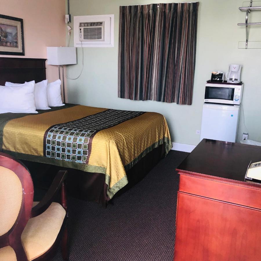 Perth Plaza Inn & Suites Ngoại thất bức ảnh