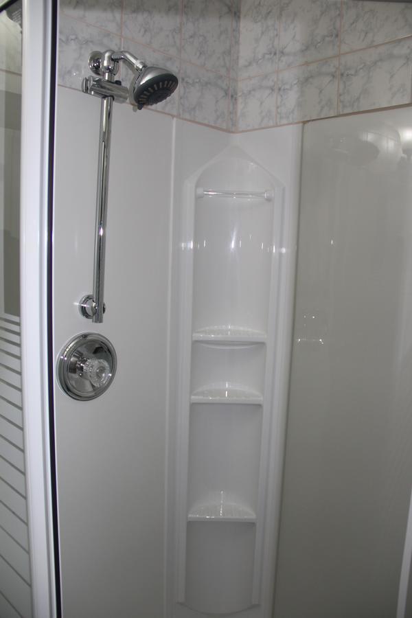 Perth Plaza Inn & Suites Ngoại thất bức ảnh
